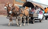 horse drawn wagon class of 53 (900x552, 443.1 kilobytes)
